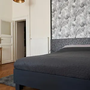 ili-apartment.inbudapesthotels.com/